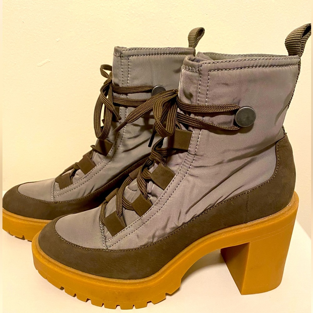 Dolce Vita olive nylon booties